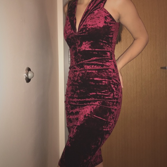 Windsor Dresses Windsor Red Velvet Dress Poshmark